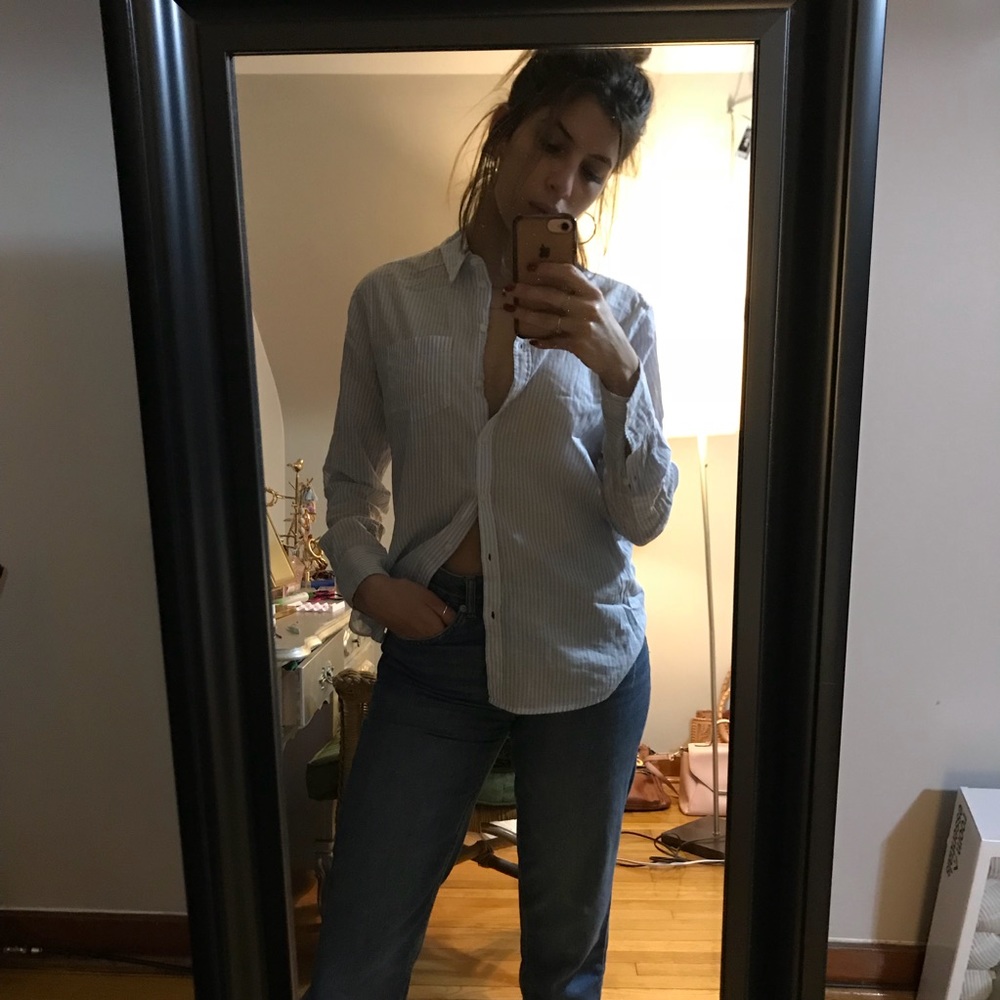 Button up - Picture 2 of 4